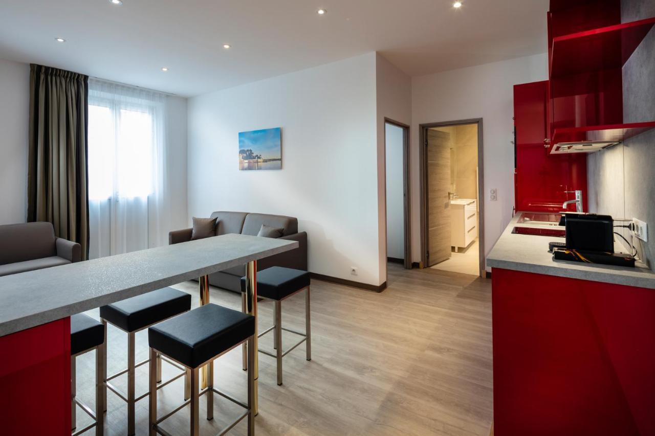 Appartements French Riviera Confidential Centre Ville Juan Les Pins Proche Des Plages Δωμάτιο φωτογραφία
